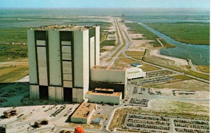 Vehicle Assembly Building unused postcard