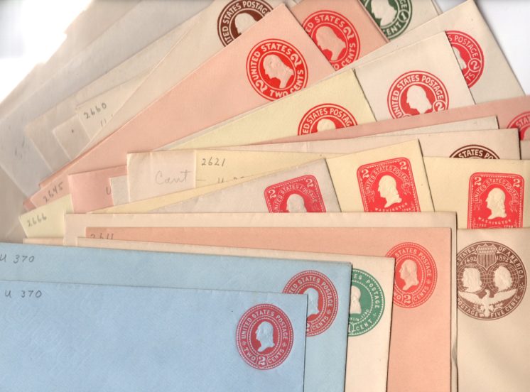 43 US stamped envelopes. Many mint