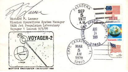 Voyager 1 and 2 with Mission Manager AUTO